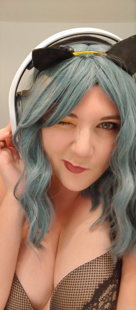 Lilly Tremblay naked onlyfans pics