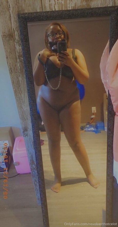 revolverthotcelot onlyfans keak