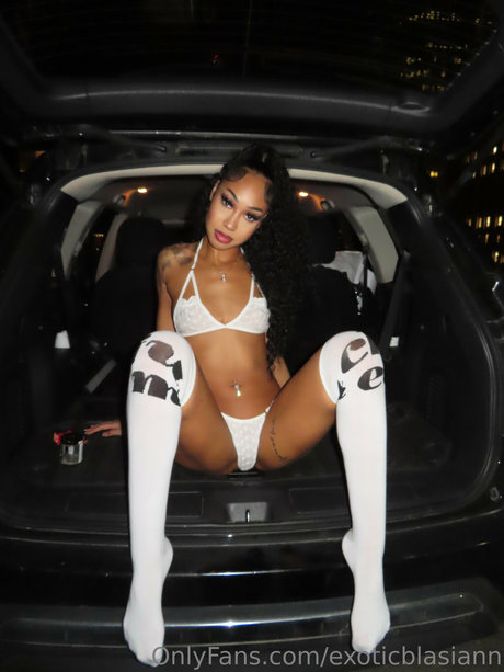 Exoticblasiann_ onlyfans photos