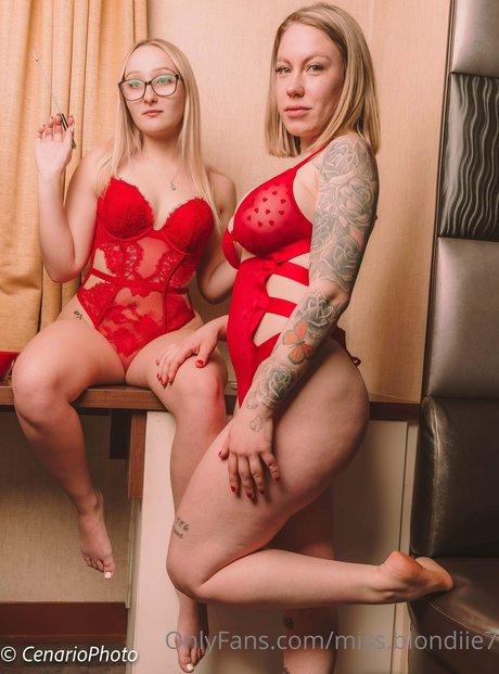 Natasha Lavoie onlyfans nudes leaked