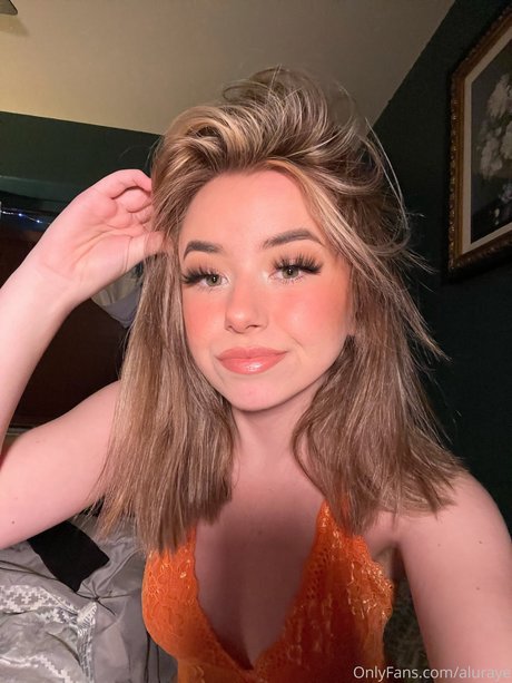 Aluraye onlyfans post