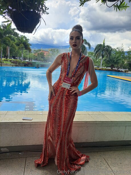 Mariiahneedless onlyfans nude