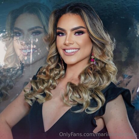 Mariiahneedless onlyfans pics