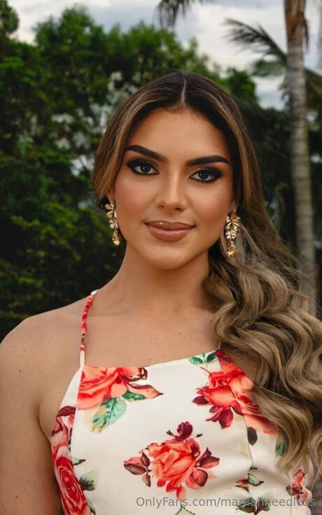 Mariiahneedless onlyfans.