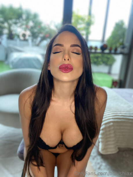 Onlyshiax only fans leaks porn