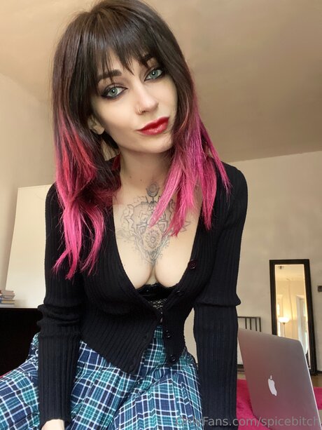 Spicebitch onlyfans de