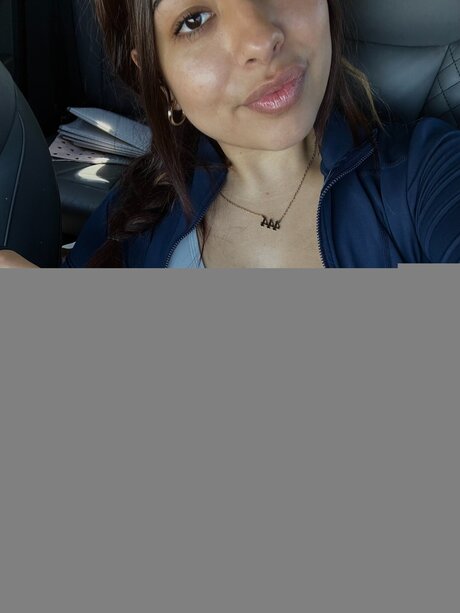 Adriii Luv onlyfans pics