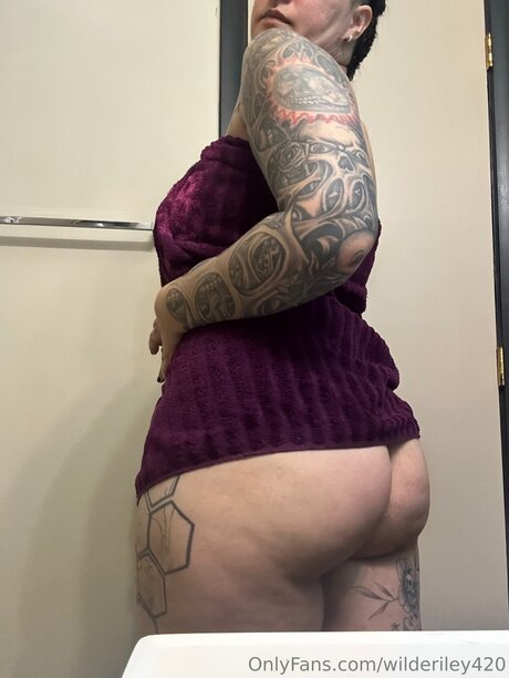Wilderiley420 onlyfans desnuda