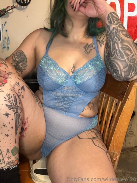 Wilderiley420 onlyfans naked pics