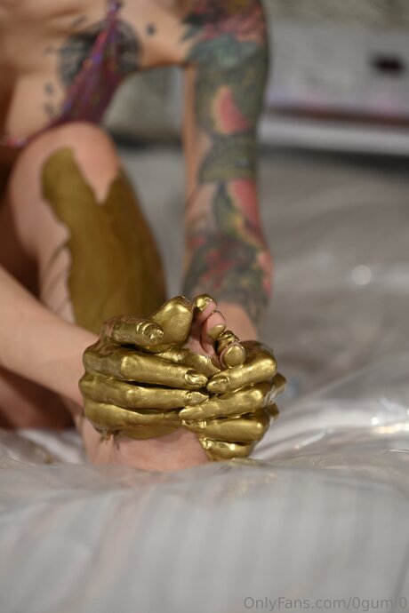 0gumi0 onlyfans sex tape