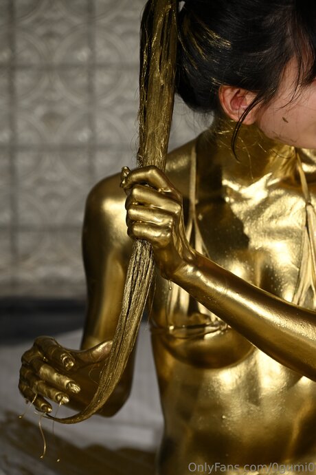 0gumi0 onlyfans images