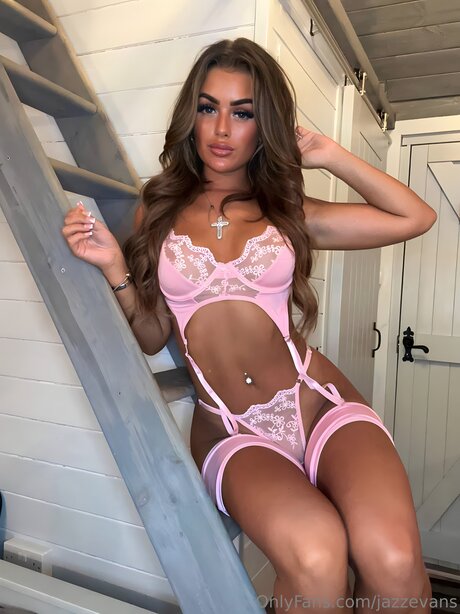 Jazzevans onlyfans content type