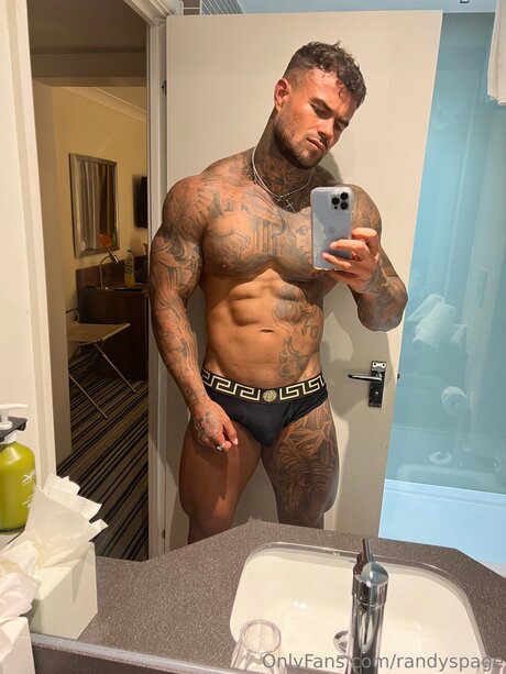 Randyspage onlyfans model