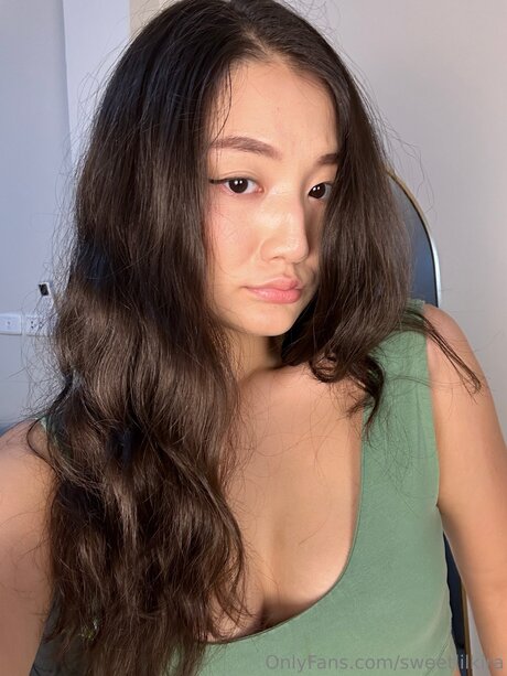 Sweetlilkira onlyfans naked leaked