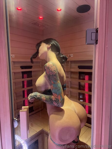 Swedishkiller feet onlyfans