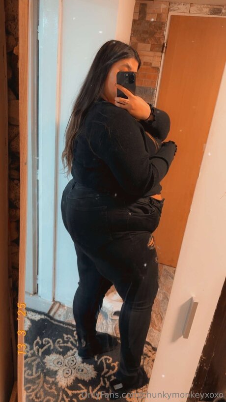 Chunkymonkeyxoxo naked onlyfans leak