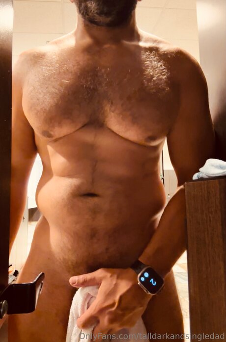 Talldarkandsingledad onlyfans leaked sex