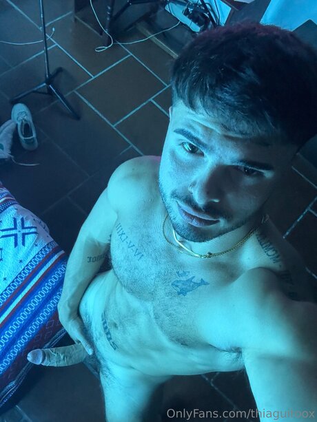 Thiaguitoox onlyfans lesk