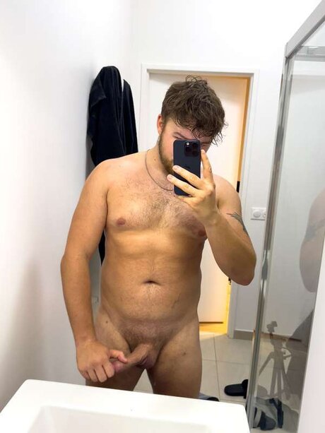 Luke Catton onlyfans leak new