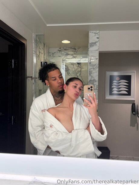 Therealkateparker onlyfans leaks sex