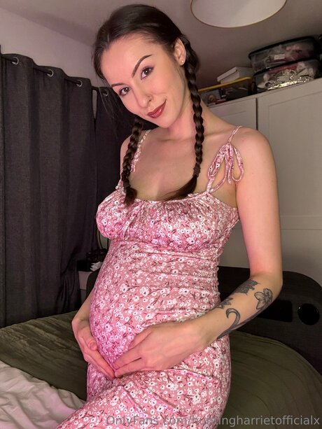 Huntingharrietofficialx onlyfans content type