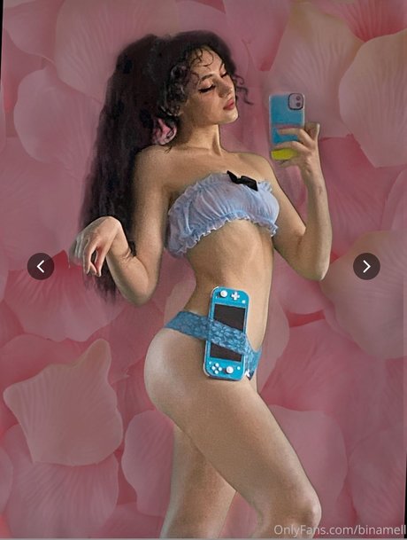 Mina Bell_ onlyfans leak