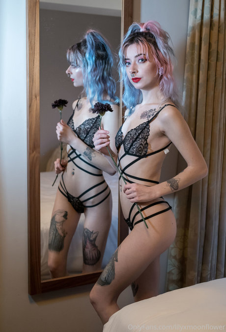 Lily Moonflower_ nudes onlyfans
