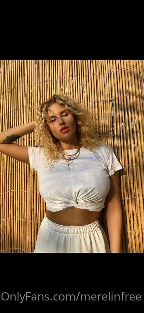 Merelin_ naked on onlyfans