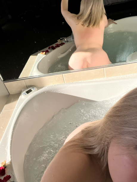 Busty Kait leak onlyfans nude