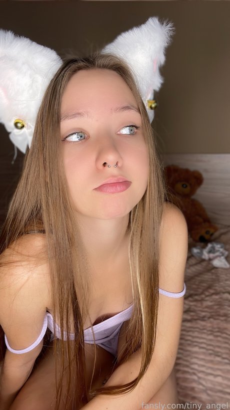 Tinyangelx_ onlyfans leaj