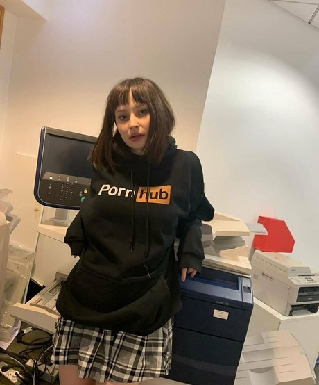 Helene Enmarchenoire onlyfans pictures