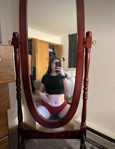 Dezbez naked only fans