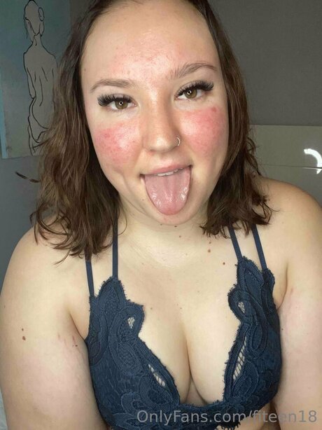 Bisexualcollegegirl onlyfans nude