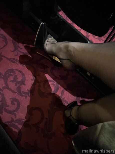 Malinawhispers leak onlyfans