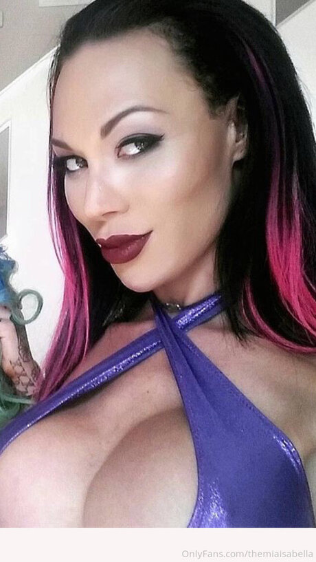 Themiaisabella onlyfans nude leaked