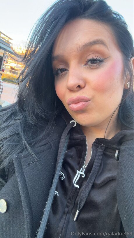 Galadriel69 onlyfans leak