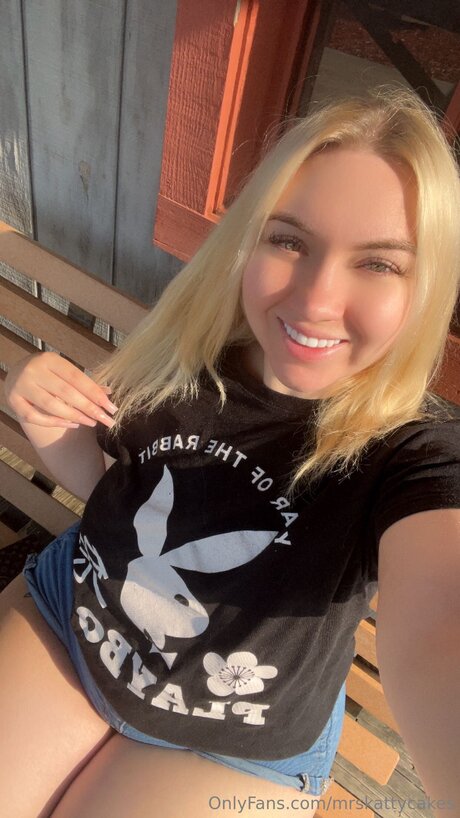 Mrskattycakes nude on onlyfans