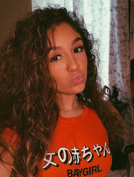 Ley Ley onlyfans tits