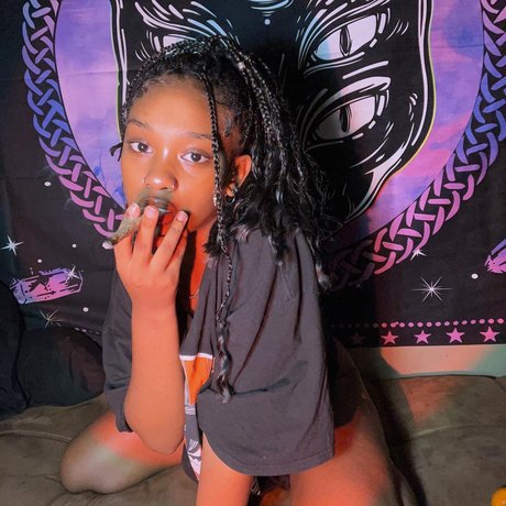 Little Me leaked onlyfans sex tape