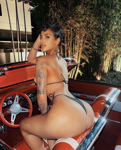 Ava Alita onlyfans nude photos