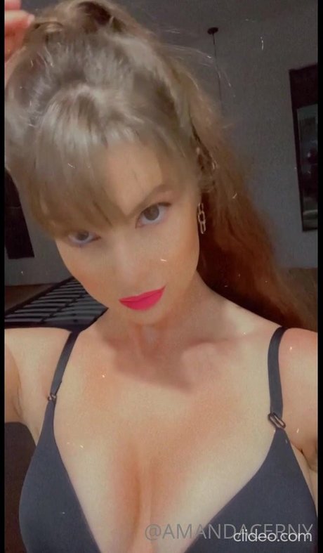 outdoor onlyfans free xxx selfie