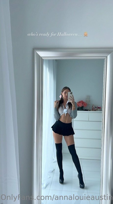 Anna Louise onlyfans post