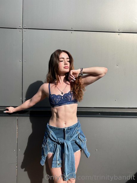 Trinity Bandit onlyfans fuck