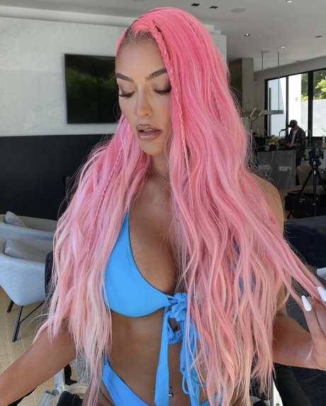 Natalie Eva Marie onlyfans leakes