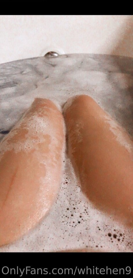 White Hen onlyfans desnuda