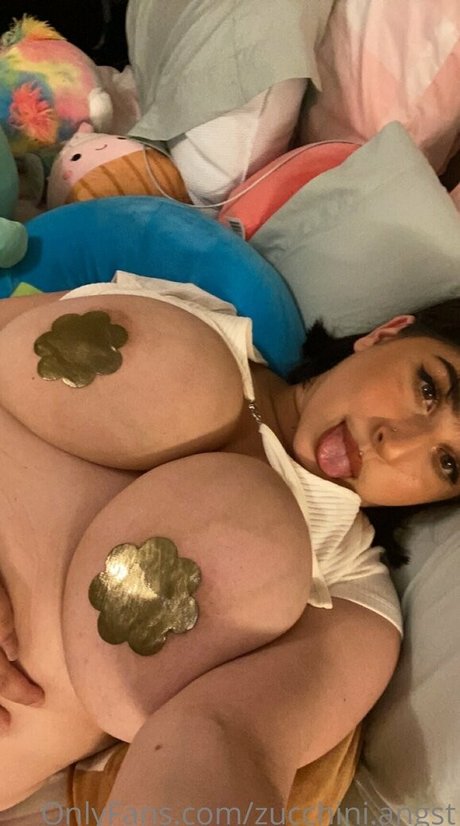 zucchini angst only fans leaks porn
