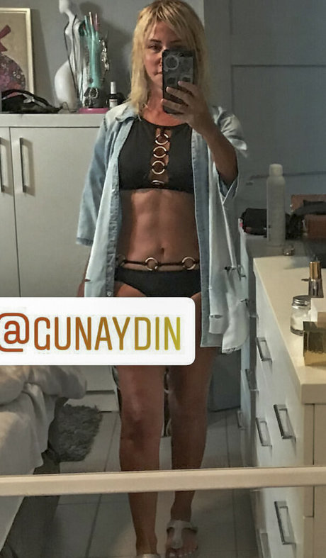 Zumrut Nural Dorman onlyfans naked