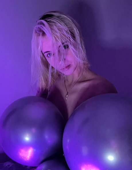 Regina Sahar onlyfans leaks naked