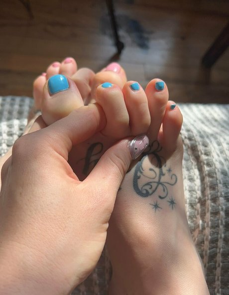 famous girls onlyfans art xxx pictures