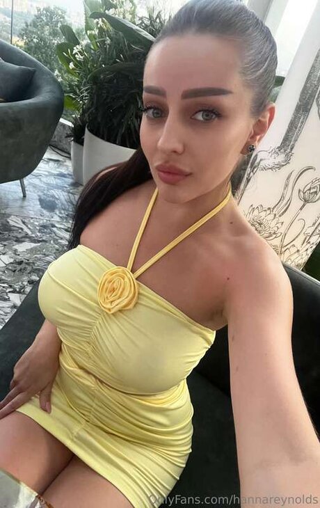Hannareynolds naked on onlyfans